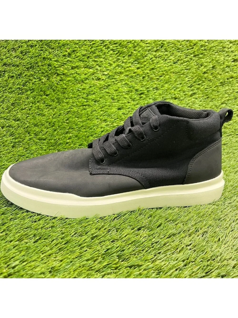 Perry Ellis Tao Mens Size 11.5 Black Casual Leather Ankle Chukka Boots Shoes